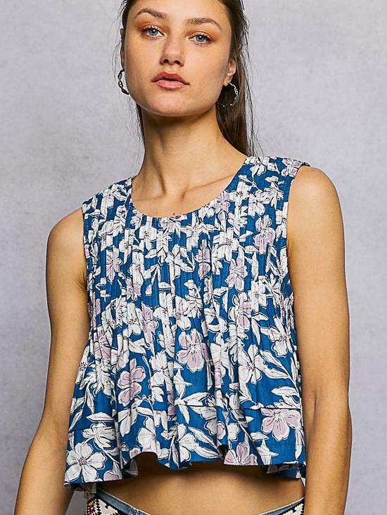POL Tops - 🩵Hello Gorgeous! POL Floral Round Neck Cropped Pintuck Tank